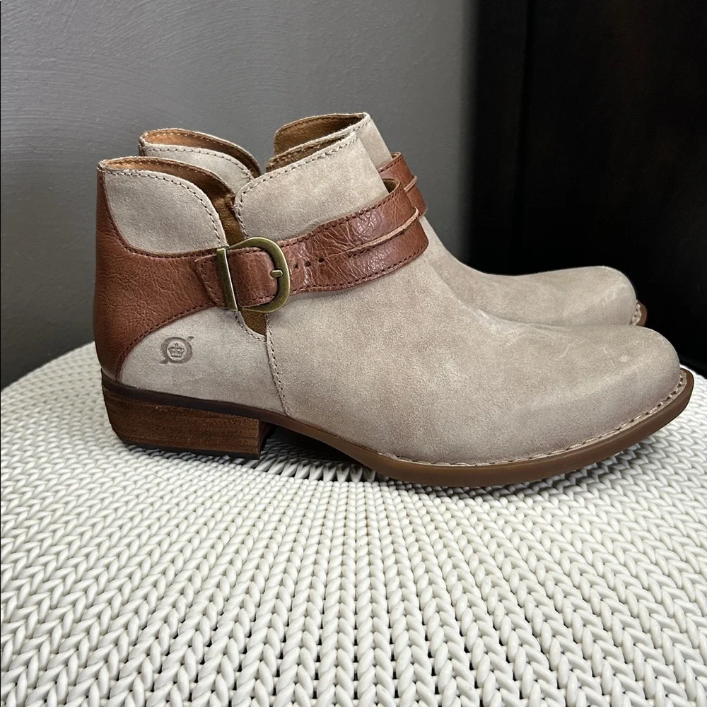 Born Katie Booties - Picture 4 of 10